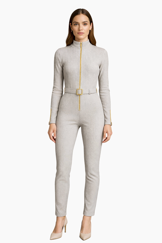 Salopetă Lady Hurrem – Gri Deschis Raiat cu Detalii Aurii